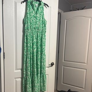 Green Sleeveless Maxi Dress